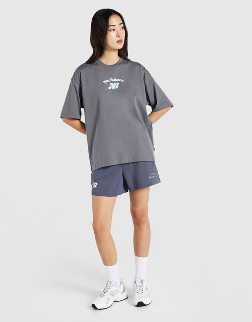 เสื้อยืดผู้หญิง Bubble Graphic