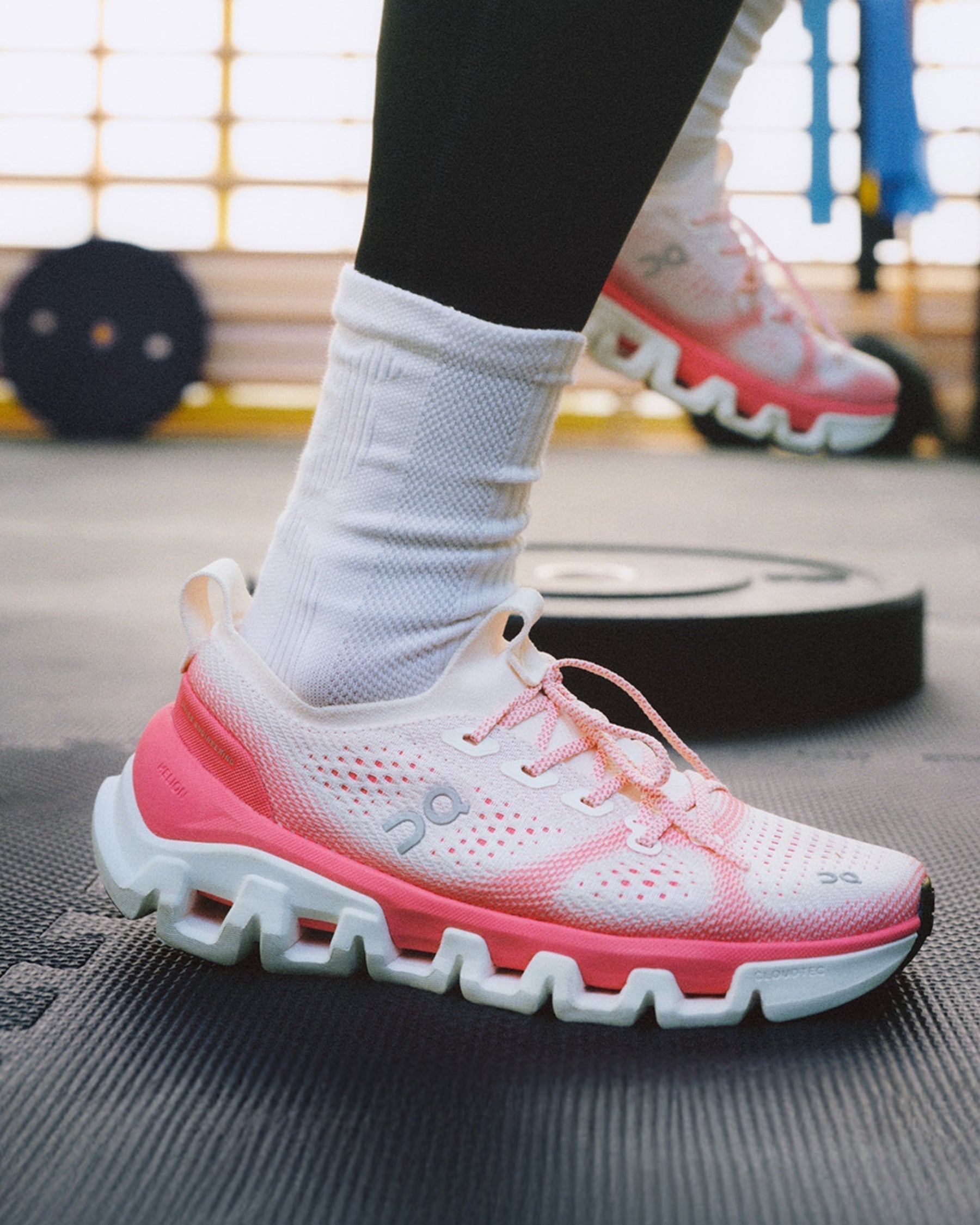 รวมรองเท้าเทรนนิ่งและ Activewear ที่ตอบโจทย์ทุก Workout!