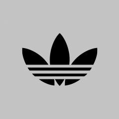 รองเท้าผู้หญิง adidas