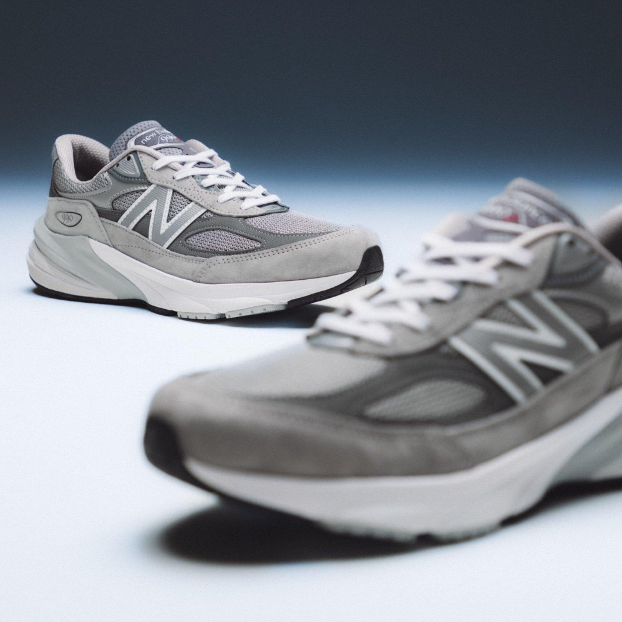 NEW BALANCE 990