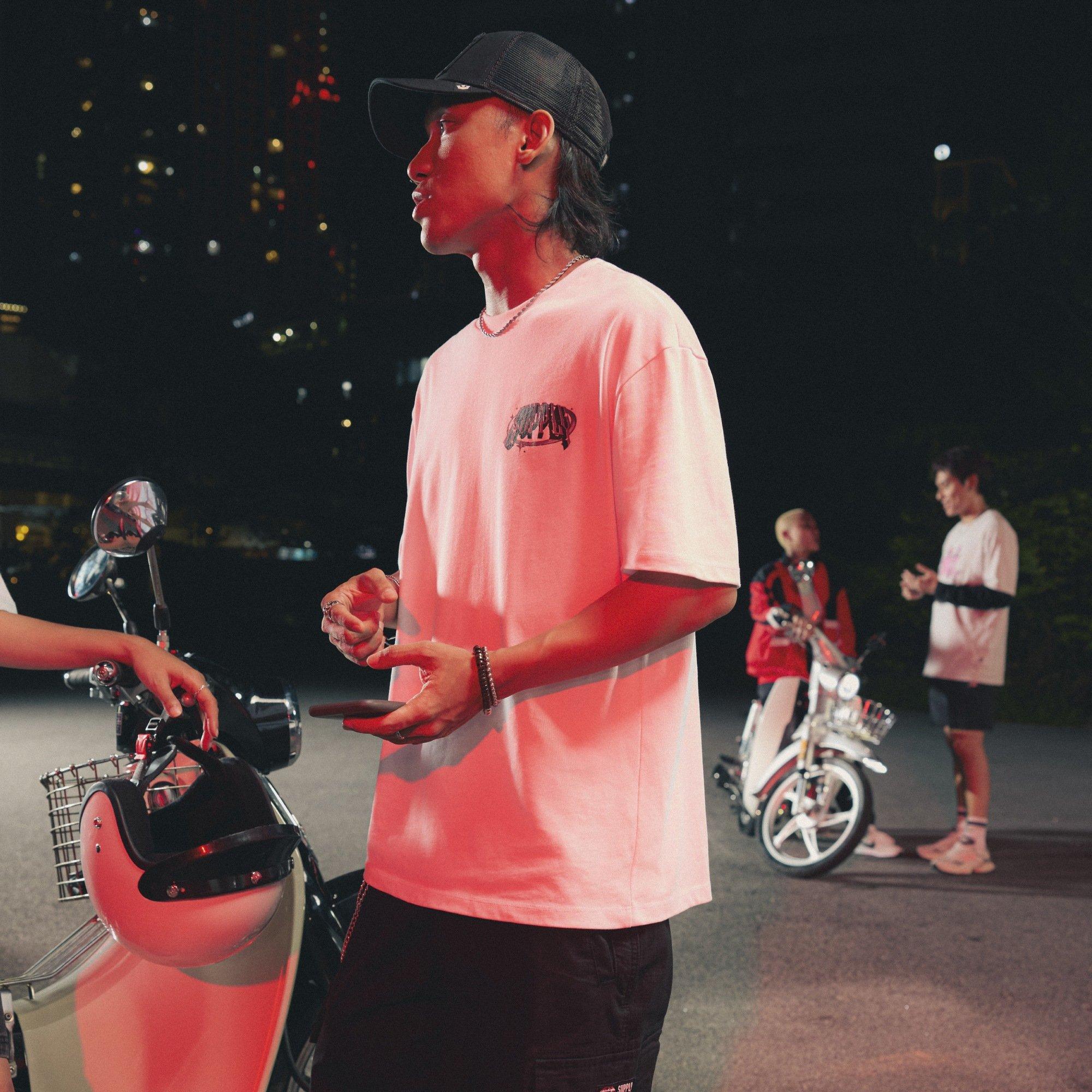 เสื้อยืดผู้ชาย