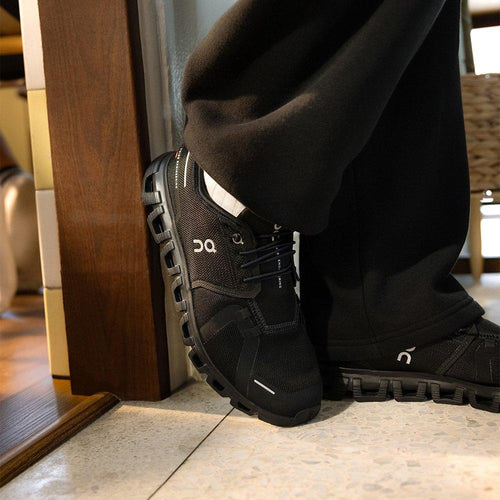 รองเท้าผู้ชาย