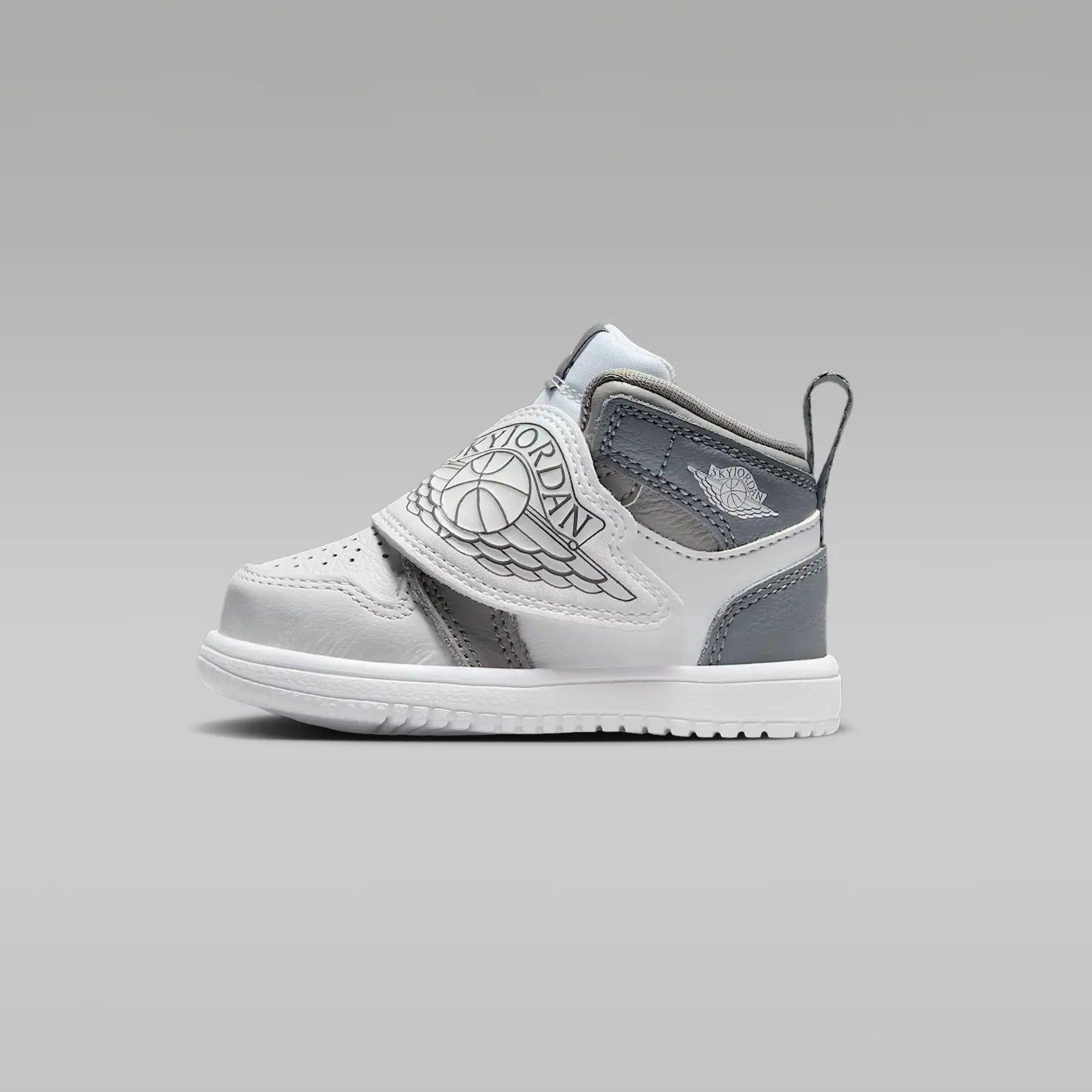 รองเท้าผ้าใบเด็กทารก