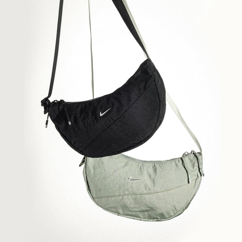 กระเป๋าใบเล็ก