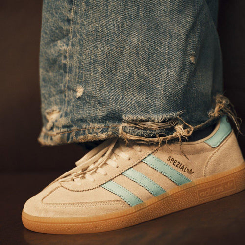 รองเท้าผู้หญิง adidas Originals Handball Spezial