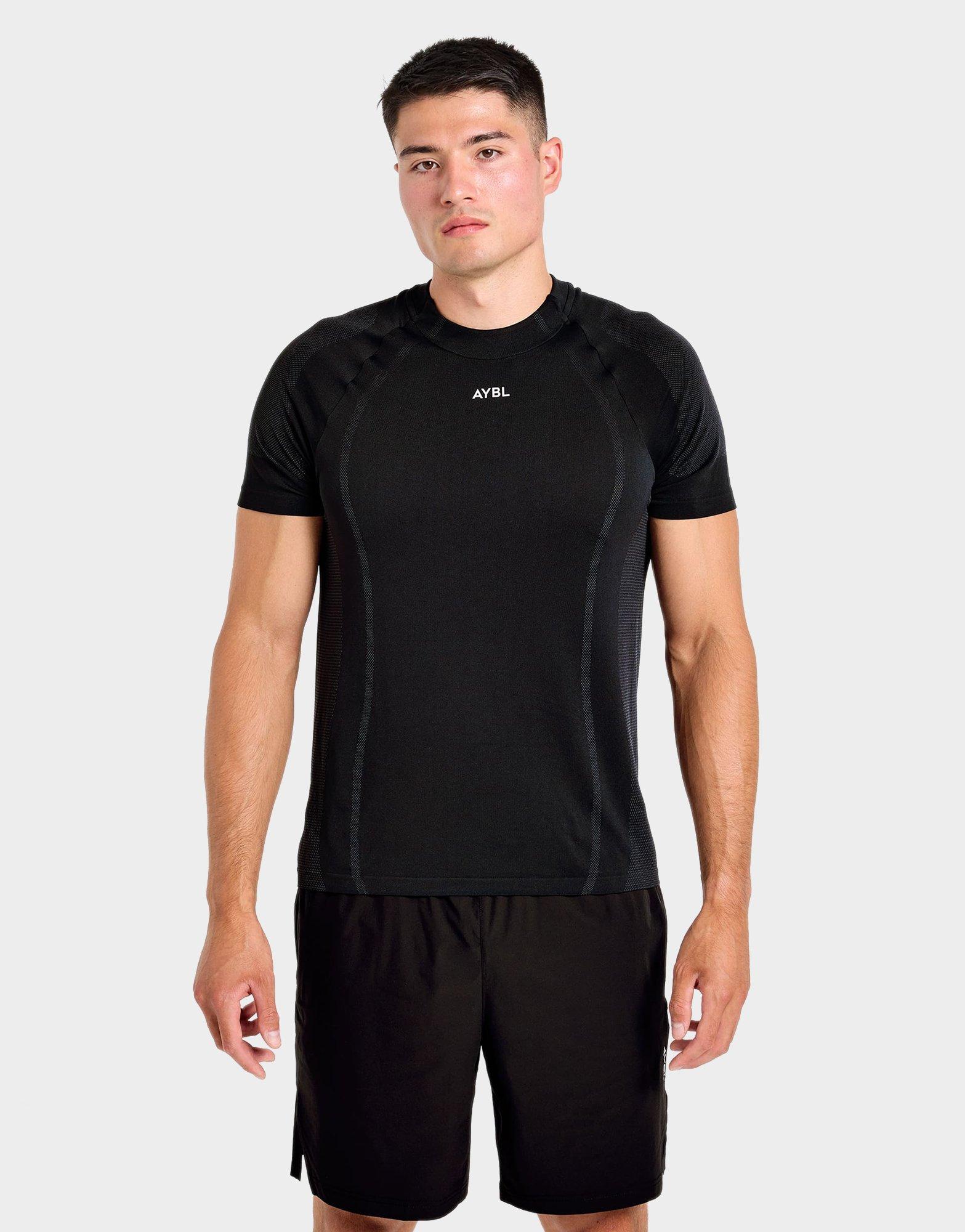 เสื้อยืดผู้ชาย Attain