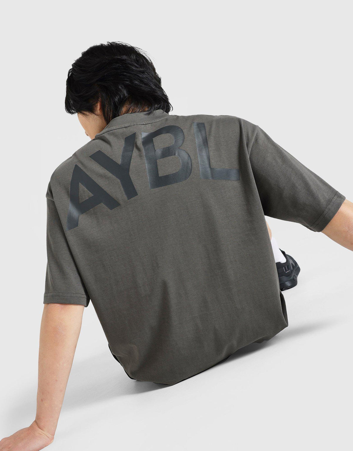 เสื้อยืดผู้ชาย Essential Oversized