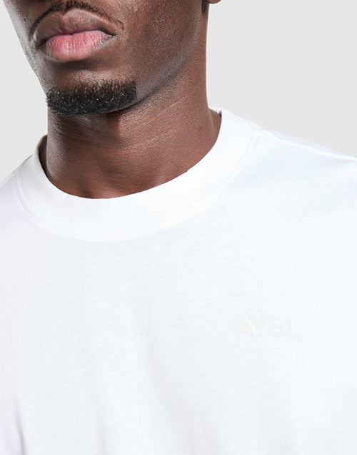 เสื้อยืดผู้ชาย Essential Oversized