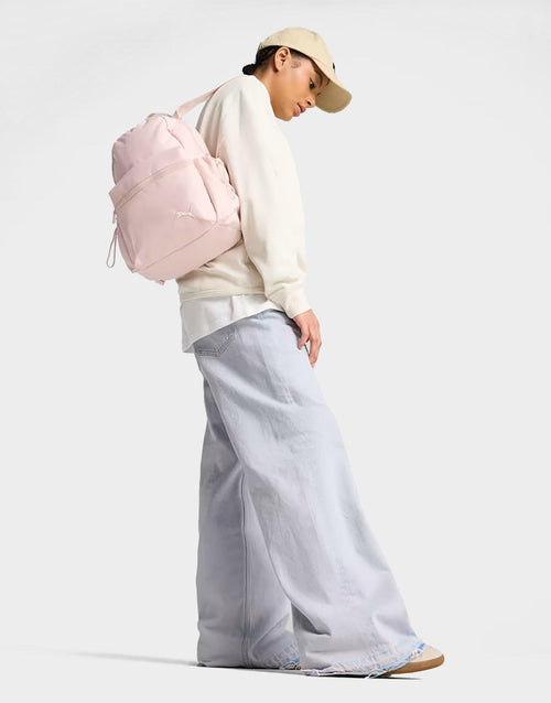 กระเป๋าสะพายหลัง HER Small (13L)