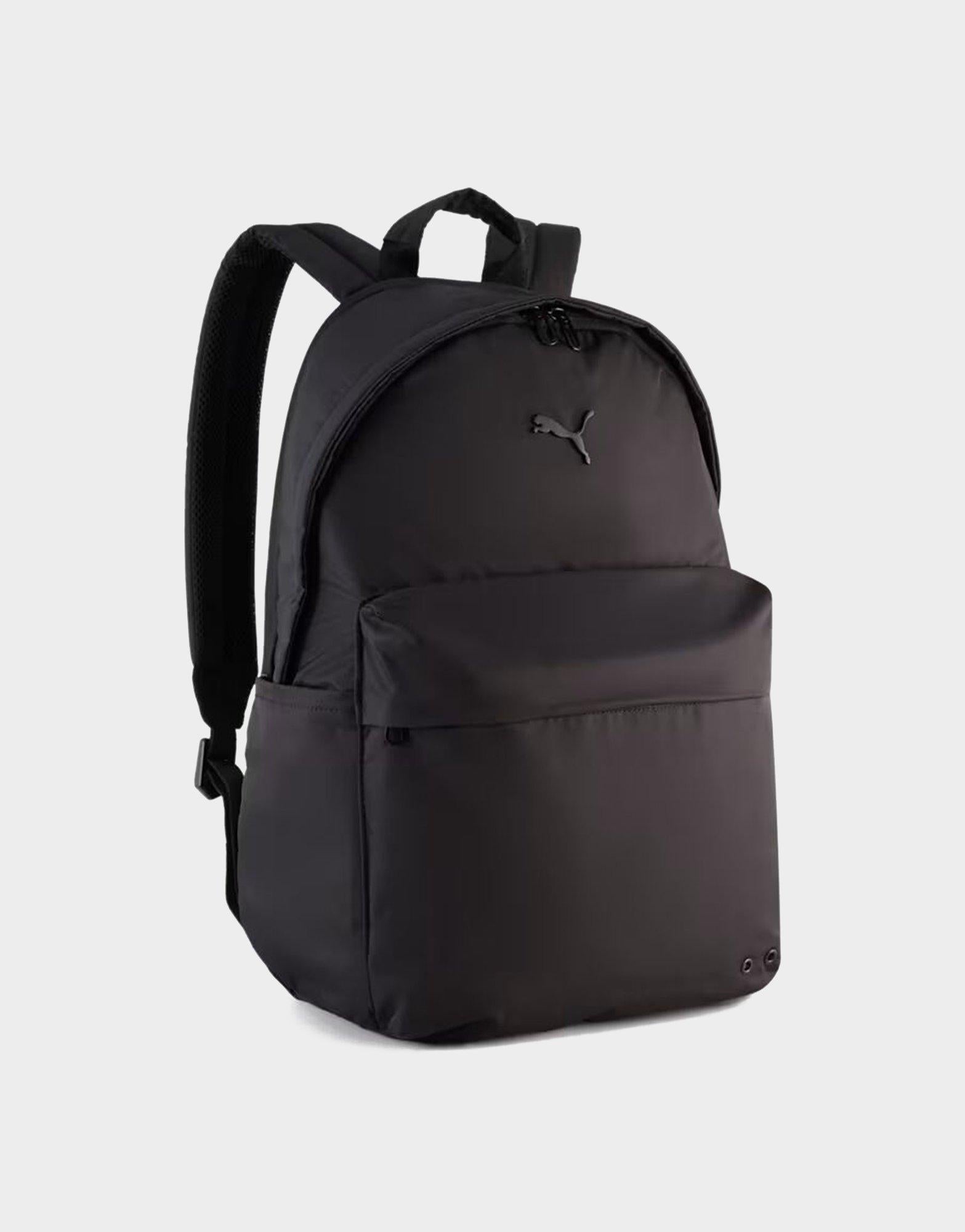กระเป๋าสะพายหลัง Essential (20L)