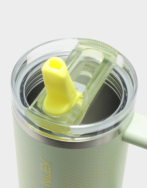 แก้วเก็บอุณหภูมิ Quencher ProTour Flip Straw (30 OZ)