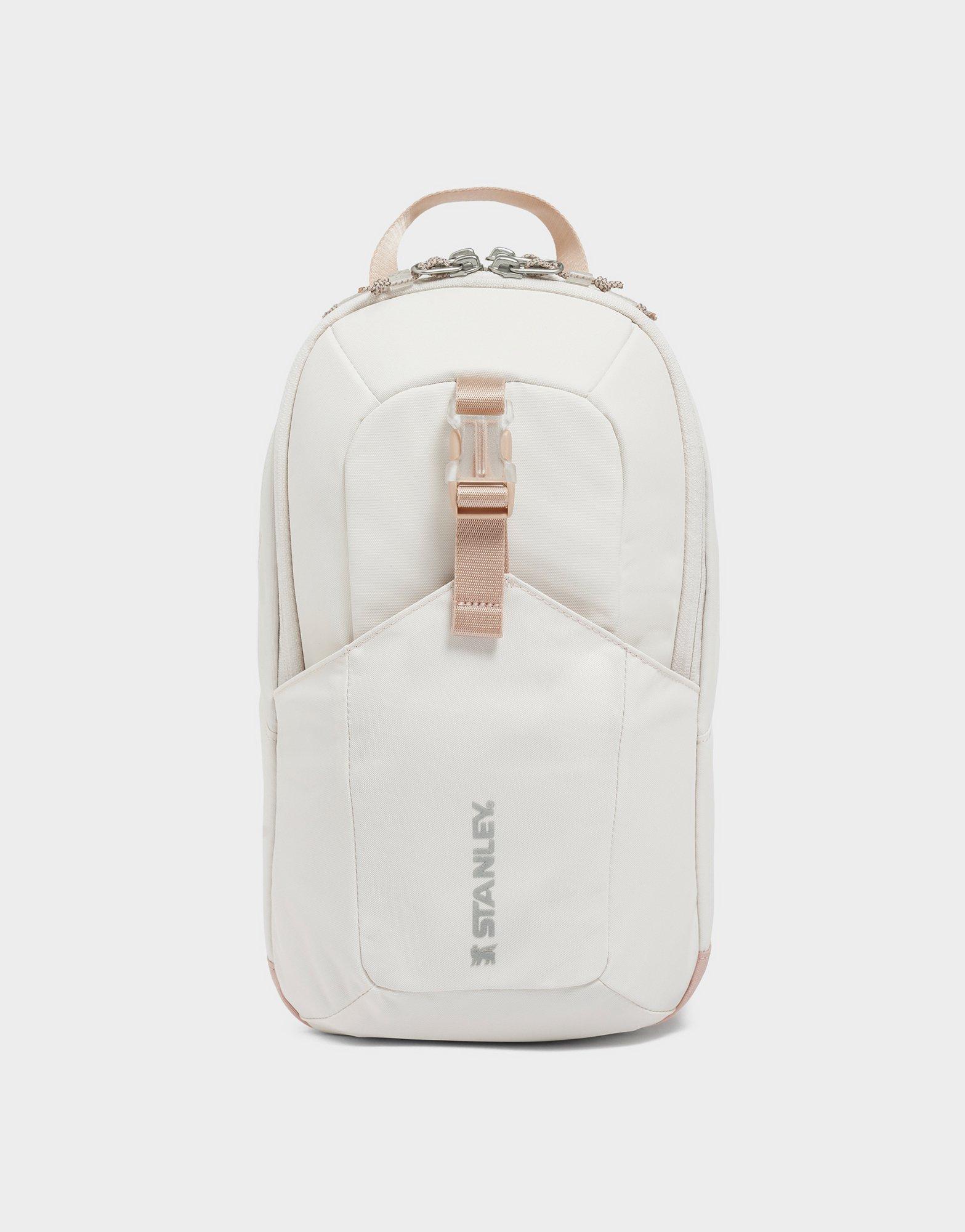 กระเป๋า The Vitalize Macro Method Crossbody (9.5L)