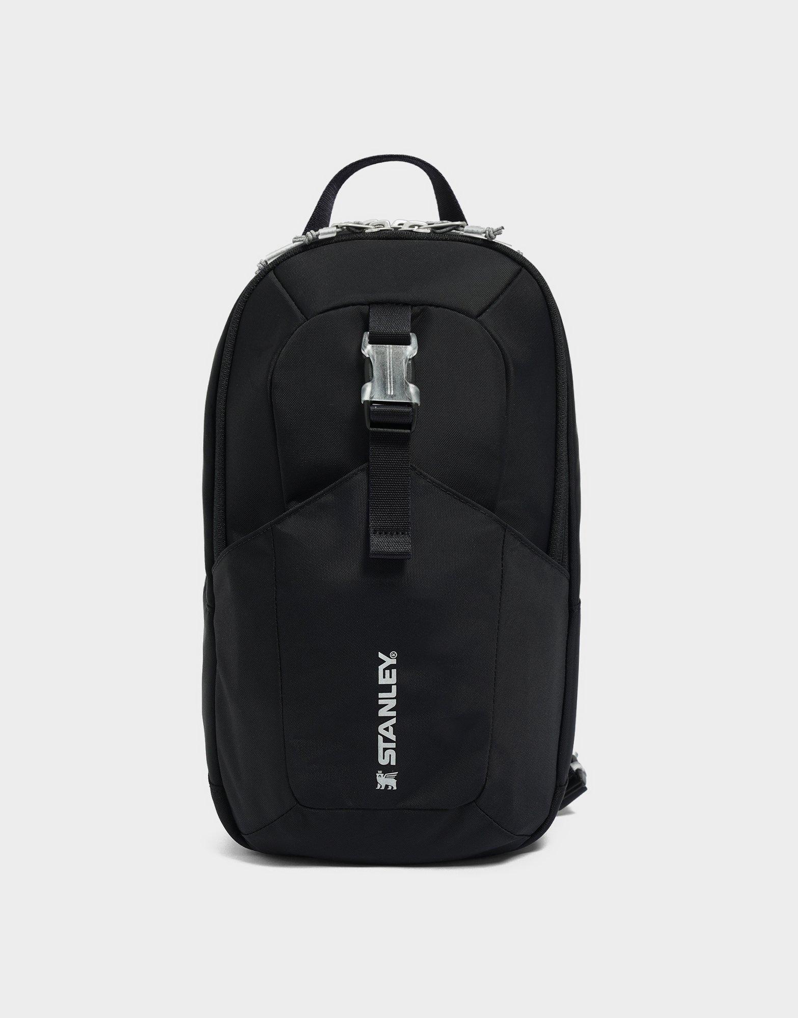กระเป๋า The Vitalize Macro Method Crossbody (9.5L)