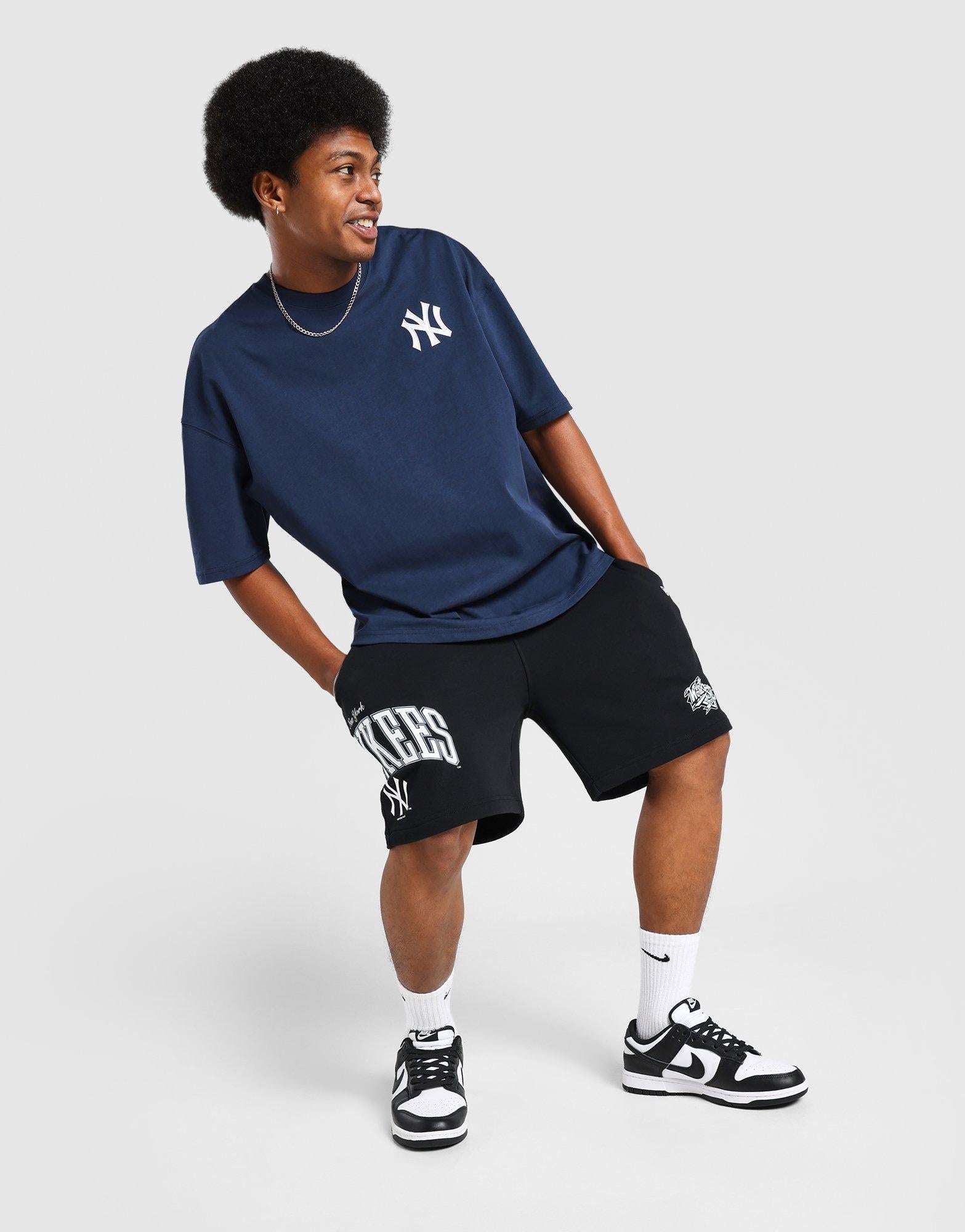 กางเกงขาสั้นผู้ชาย Sweat NY Yankees
