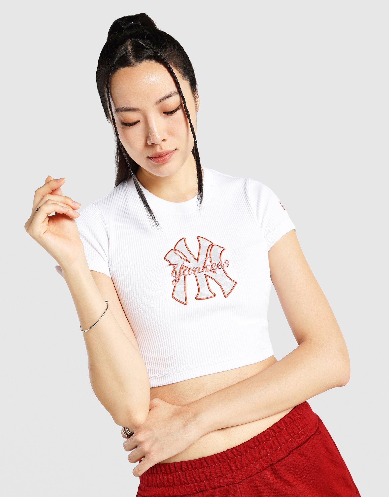 เสื้อยืดผู้หญิง LNY Ribbed NY Yankees