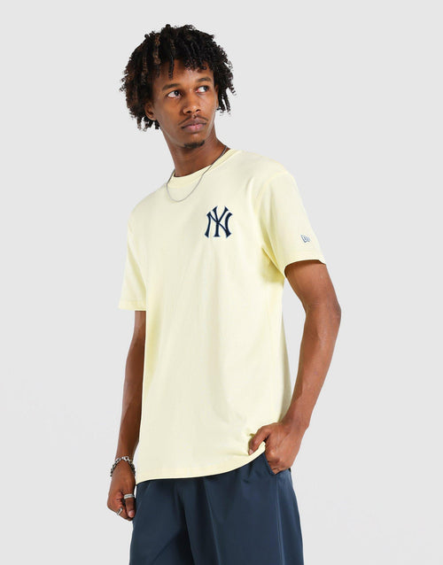 เสื้อยืดผู้ชาย Washed Effect NY Yankees