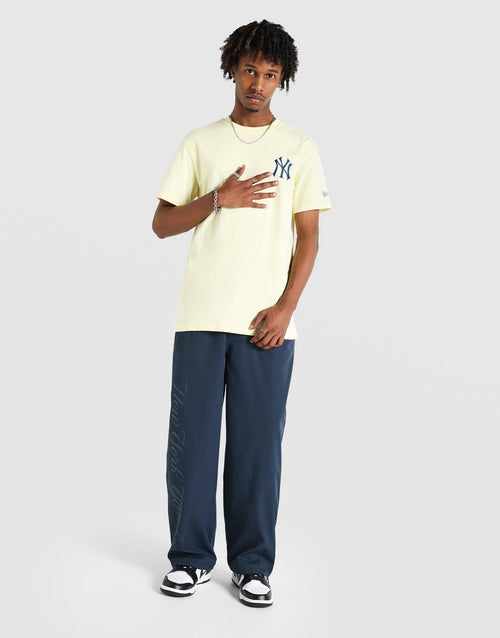 เสื้อยืดผู้ชาย Washed Effect NY Yankees