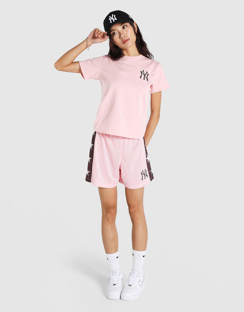 เสื้อยืดผู้หญิง Regular NY Yankees