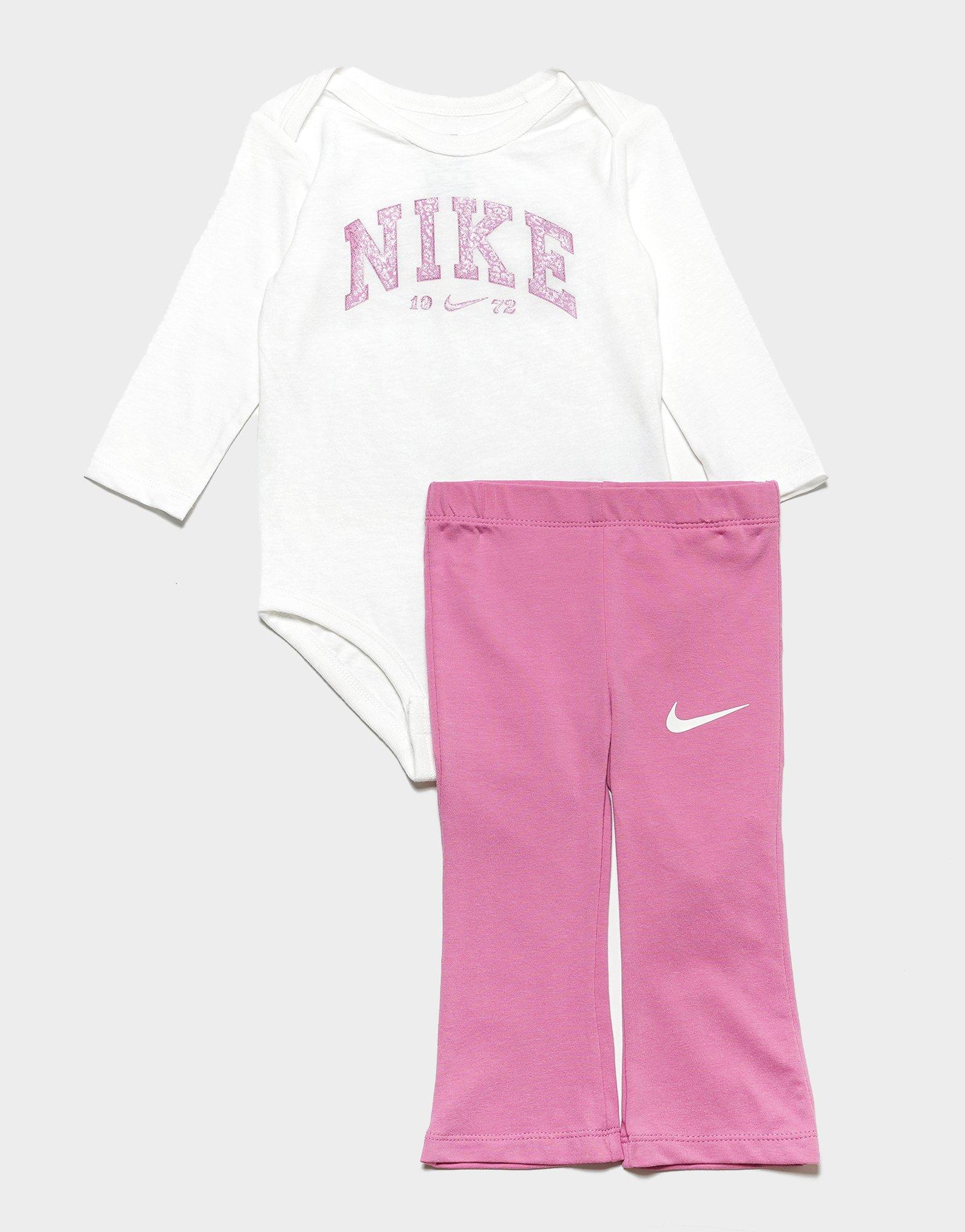 ชุดเซ็ตเด็กวัยหัดเดิน Mono Swoosh Spirit