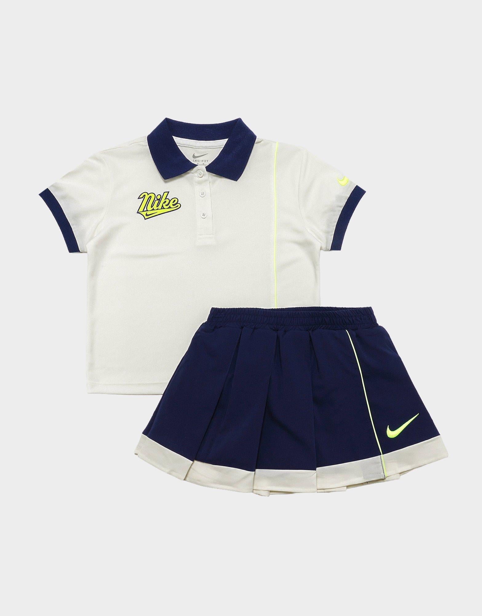 ชุดเซ็ตเด็กเล็ก Swoosh On Point