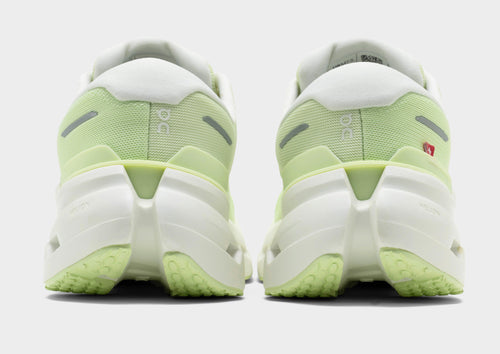 รองเท้าผู้ชาย Cloudrunner 3