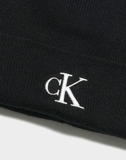 หมวก Monogram Cuff Beanie
