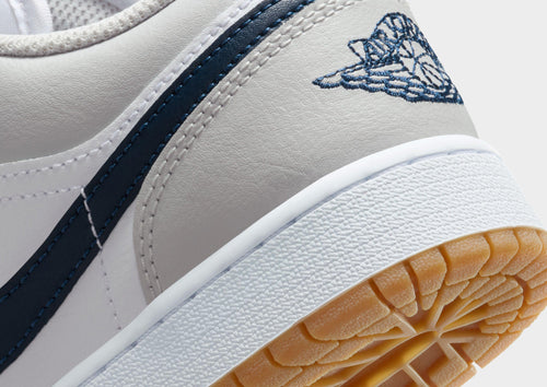 รองเท้าเด็กโต Air 1 Low