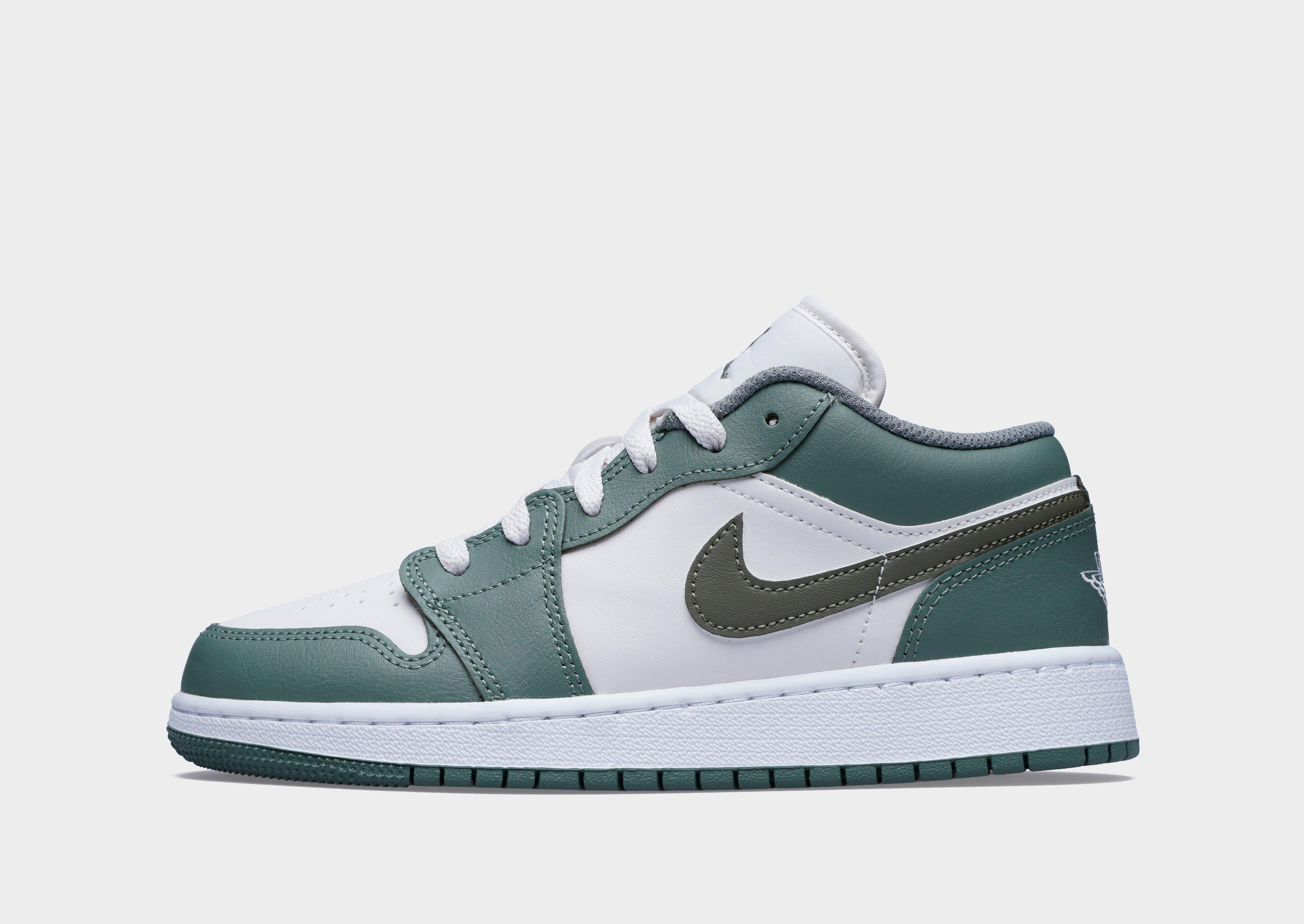 รองเท้าเด็กโต Air 1 Low