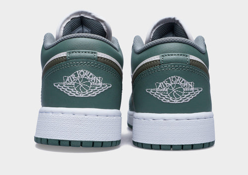 รองเท้าเด็กโต Air 1 Low