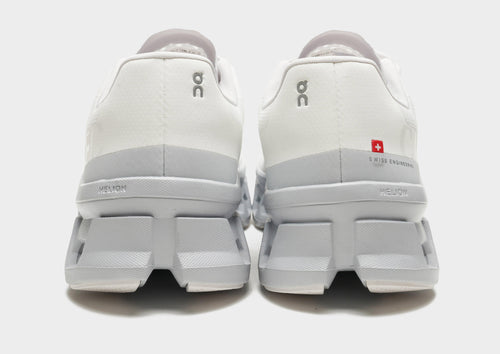 รองเท้าผู้หญิง Cloudmonster