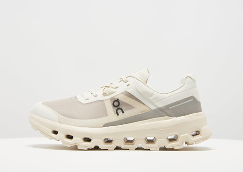 รองเท้าผู้หญิง Cloudvista 2