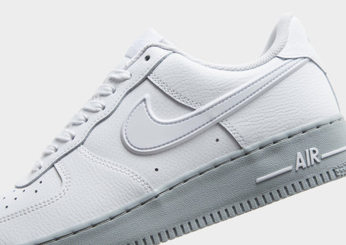 รองเท้าผู้ชาย Air Force 1 '07