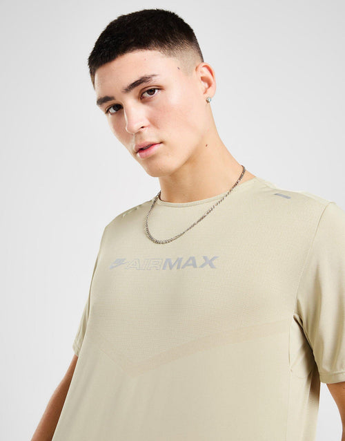 เสื้อยืดผู้ชาย Air Max Dri-FIT