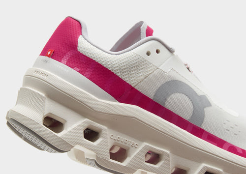 รองเท้าผู้หญิง Cloudmonster