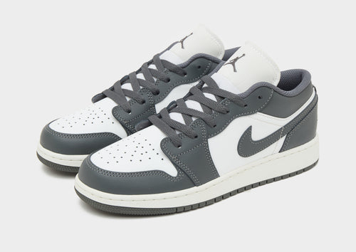 รองเท้าเด็กโต Air Jordan 1 Low