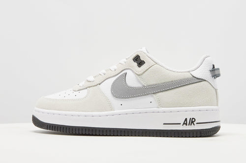 รองเท้าเด็กโต Air Force 1 LV8