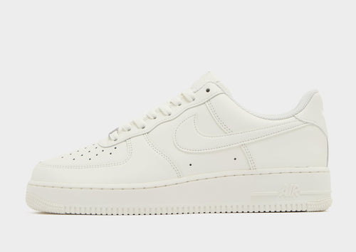 รองเท้าผู้ชาย Air Force 1 '07