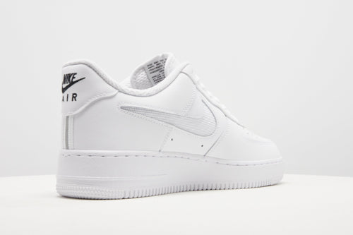 รองเท้าผู้ชาย Air Force 1 '07 LV8