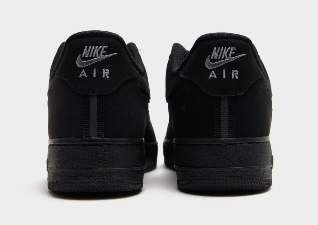 รองเท้าผู้ชาย Air Force 1 '07 LV8
