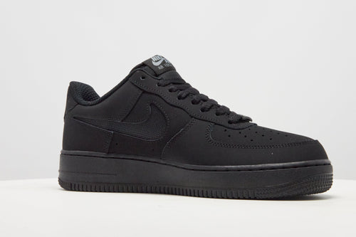 รองเท้าผู้ชาย Air Force 1 '07 LV8