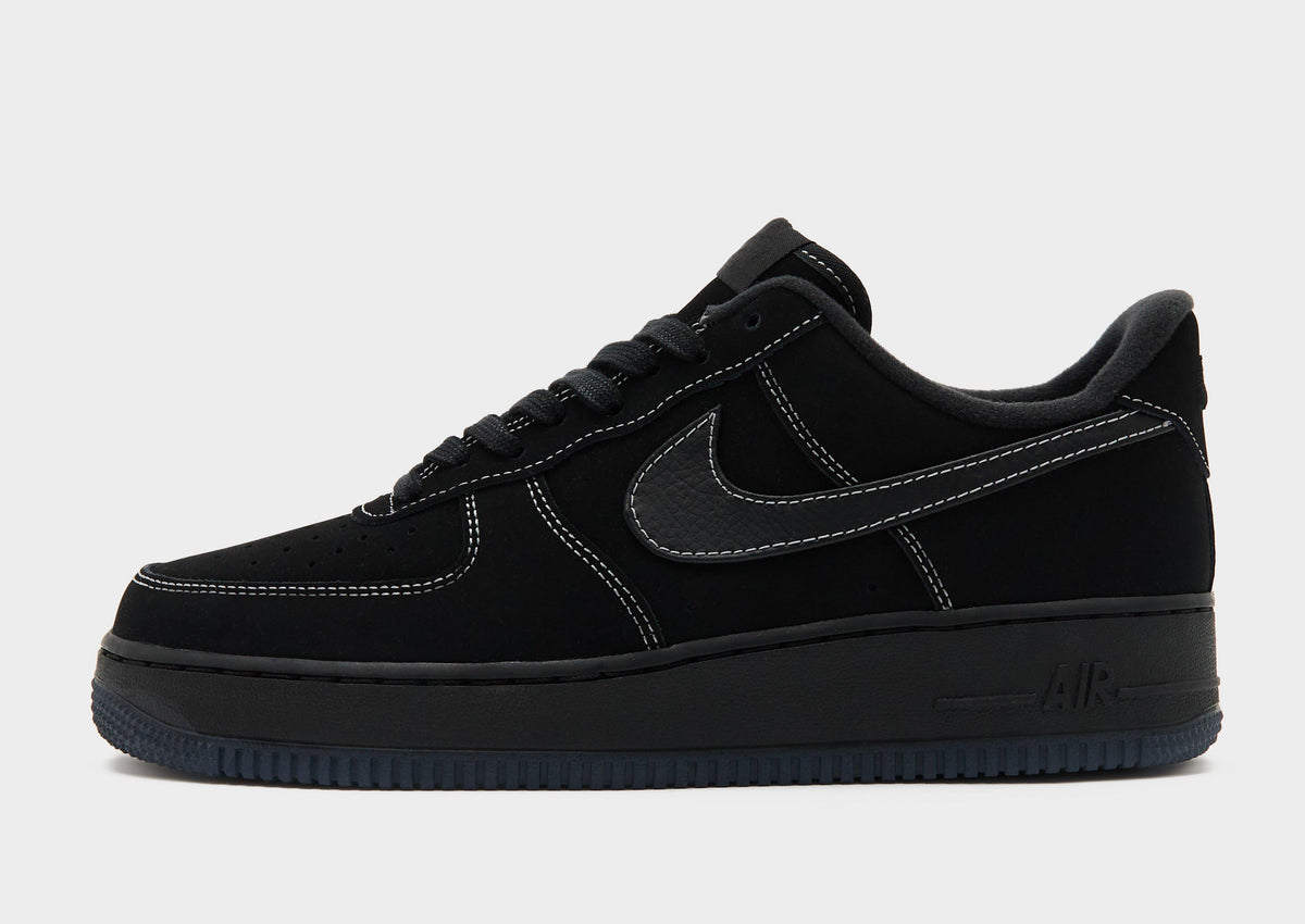 รองเท้าผู้ชาย Air Force 1 '07 LV8