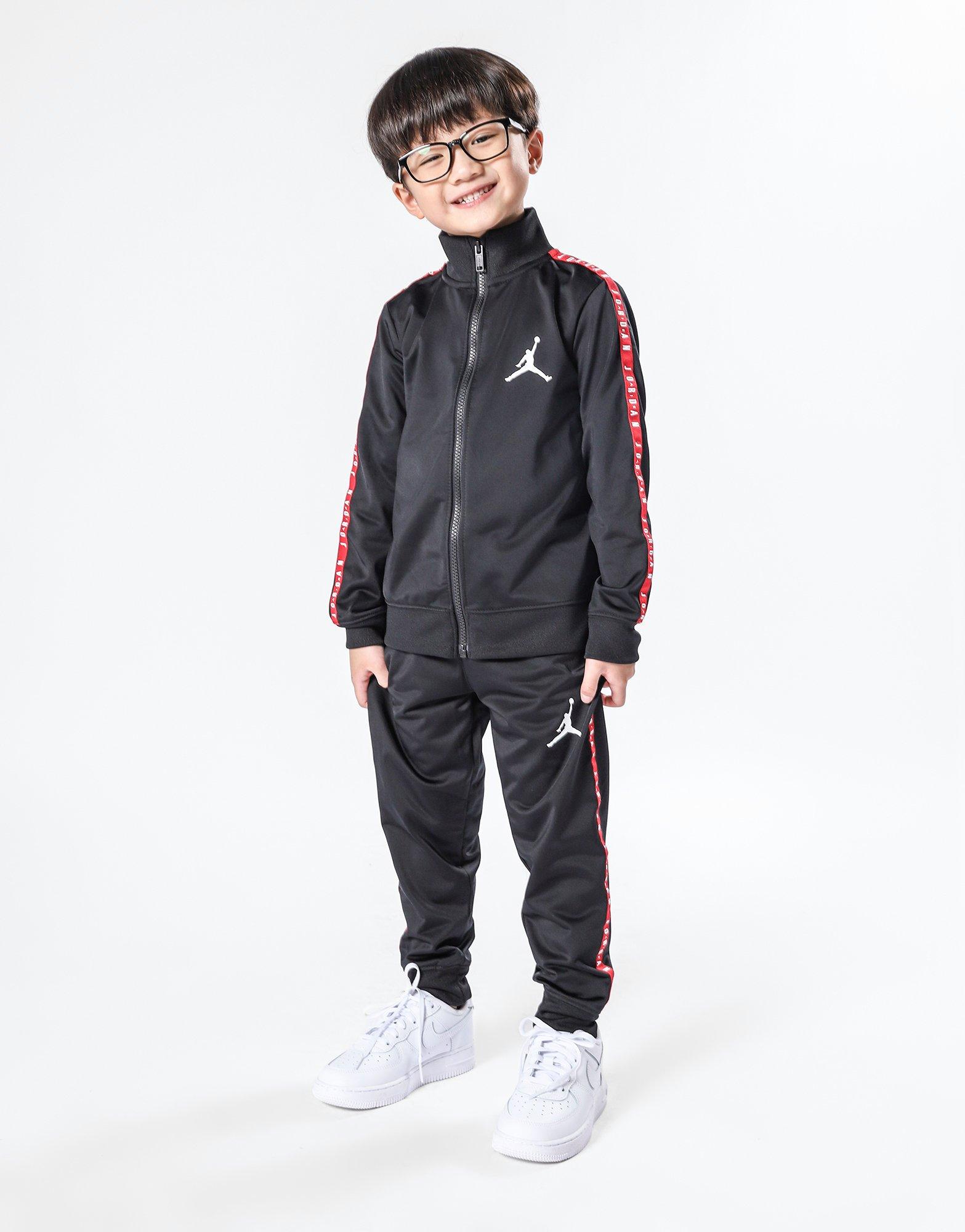 ชุดเซ็ตเด็กเล็ก Tracksuit