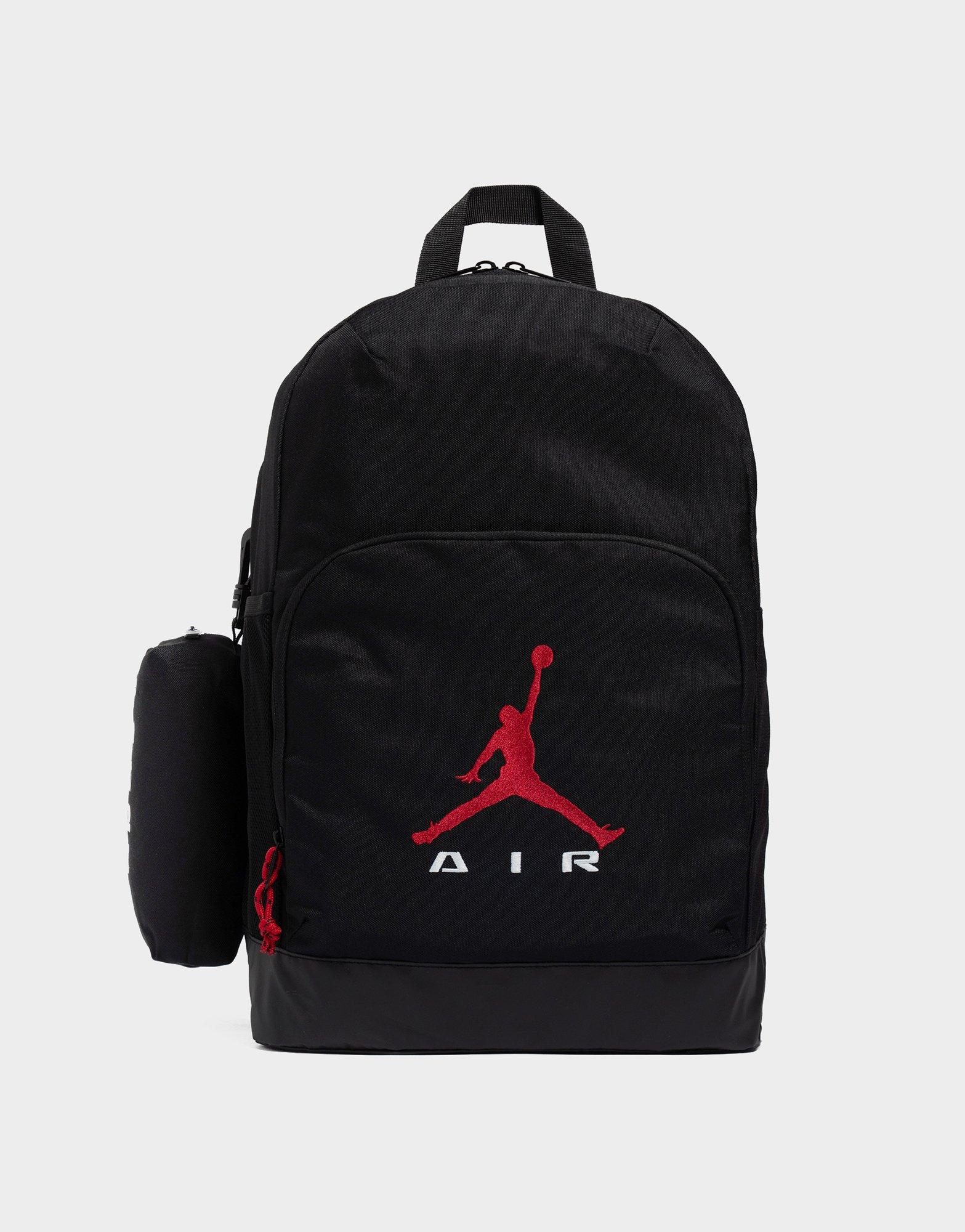 กระเป๋าสะพายหลังเด็กโต Air Raid (17L)