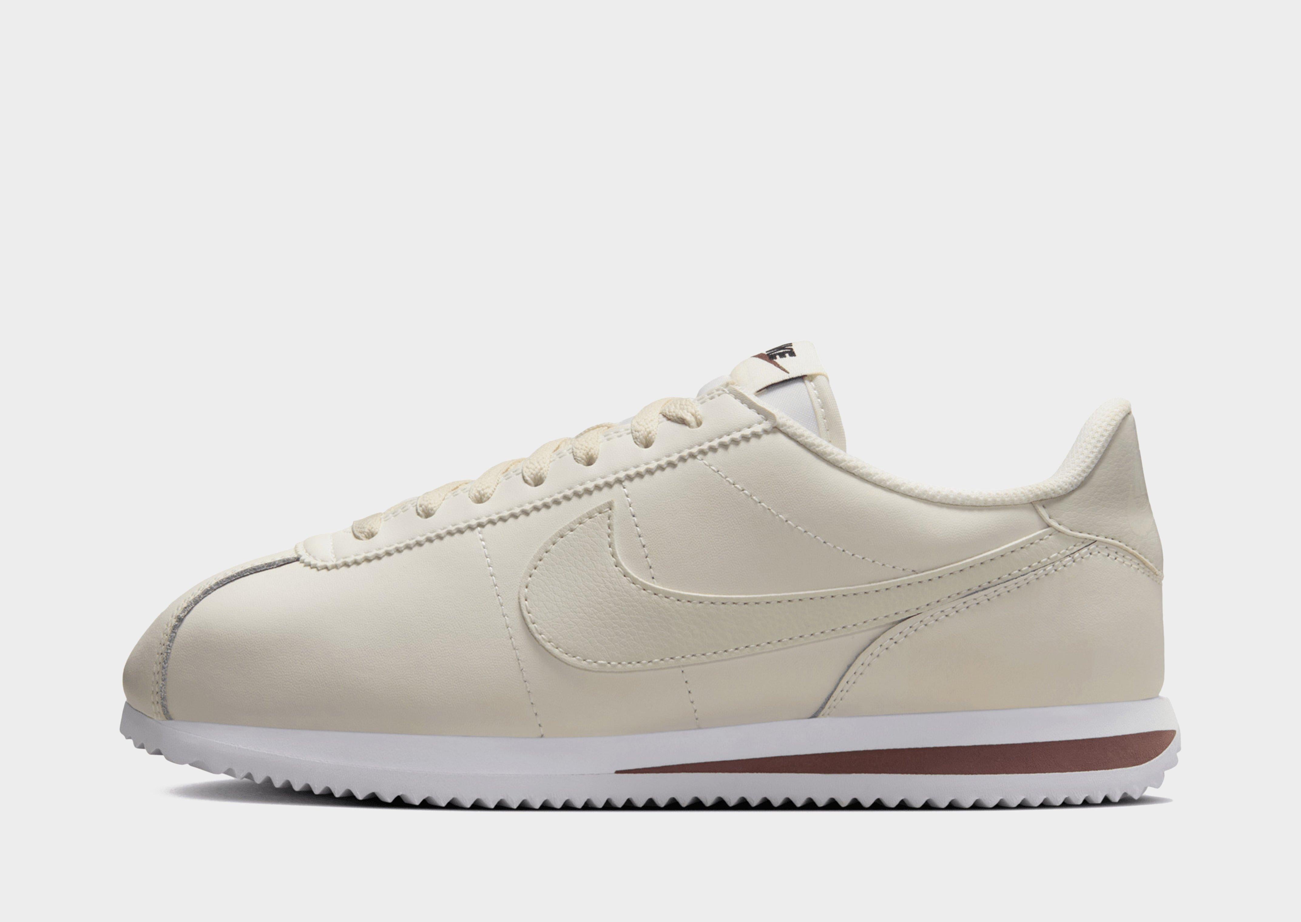 รองเท้าผู้หญิง Cortez