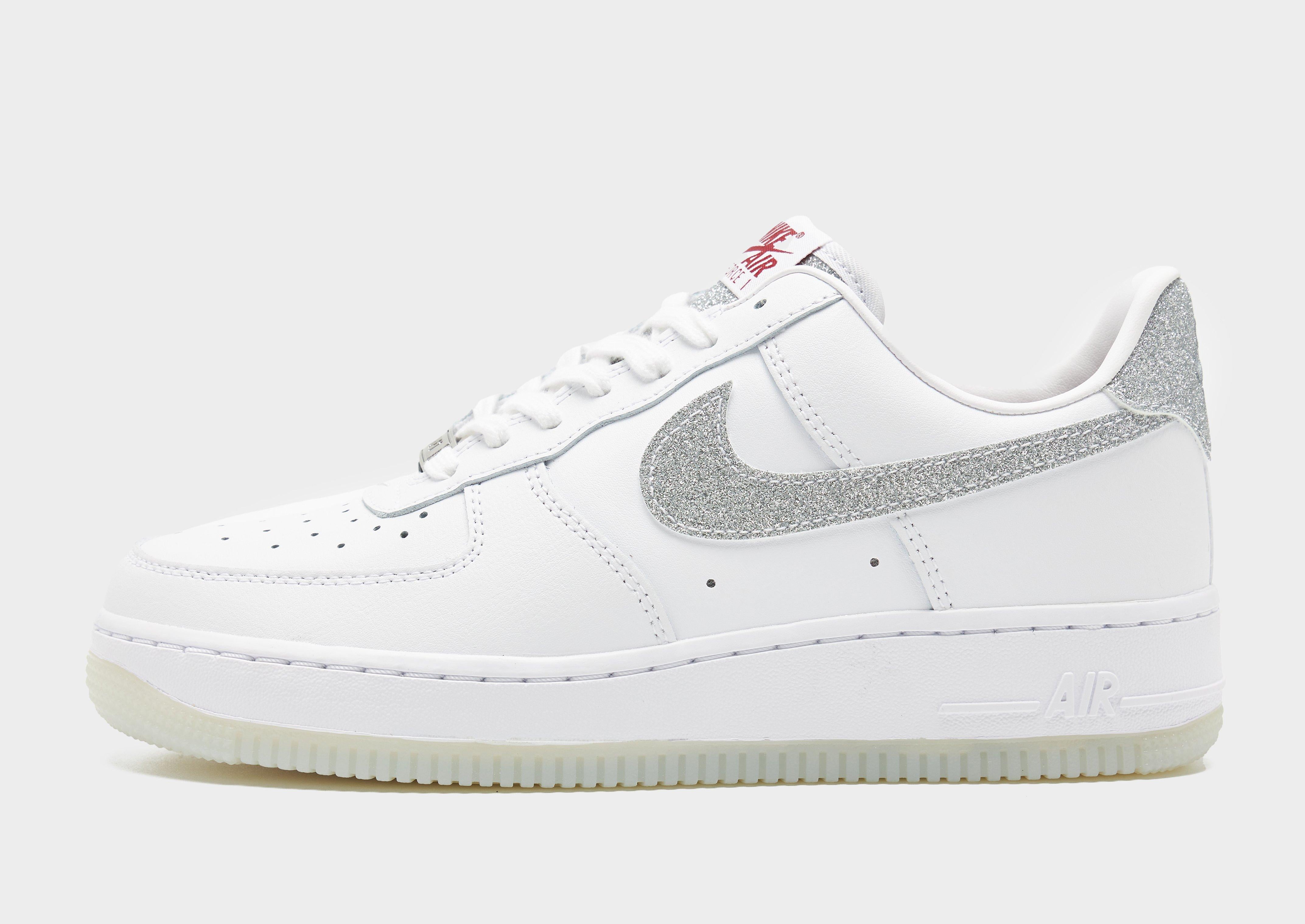 รองเท้าผู้หญิง Air Force 1 '07