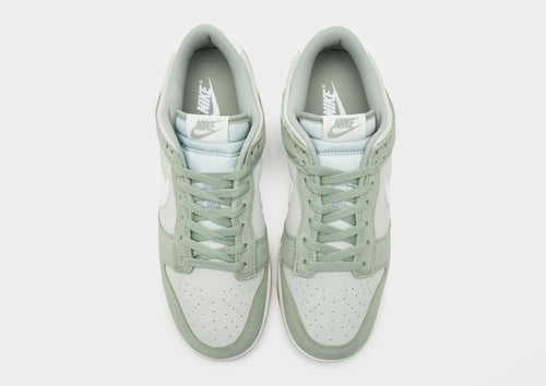 รองเท้าผู้ชาย Dunk Low Retro SE