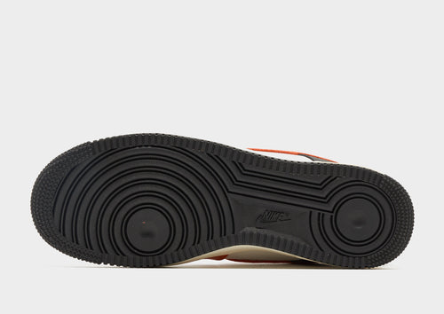 รองเท้าผู้ชาย Air Force 1 '07 LV8