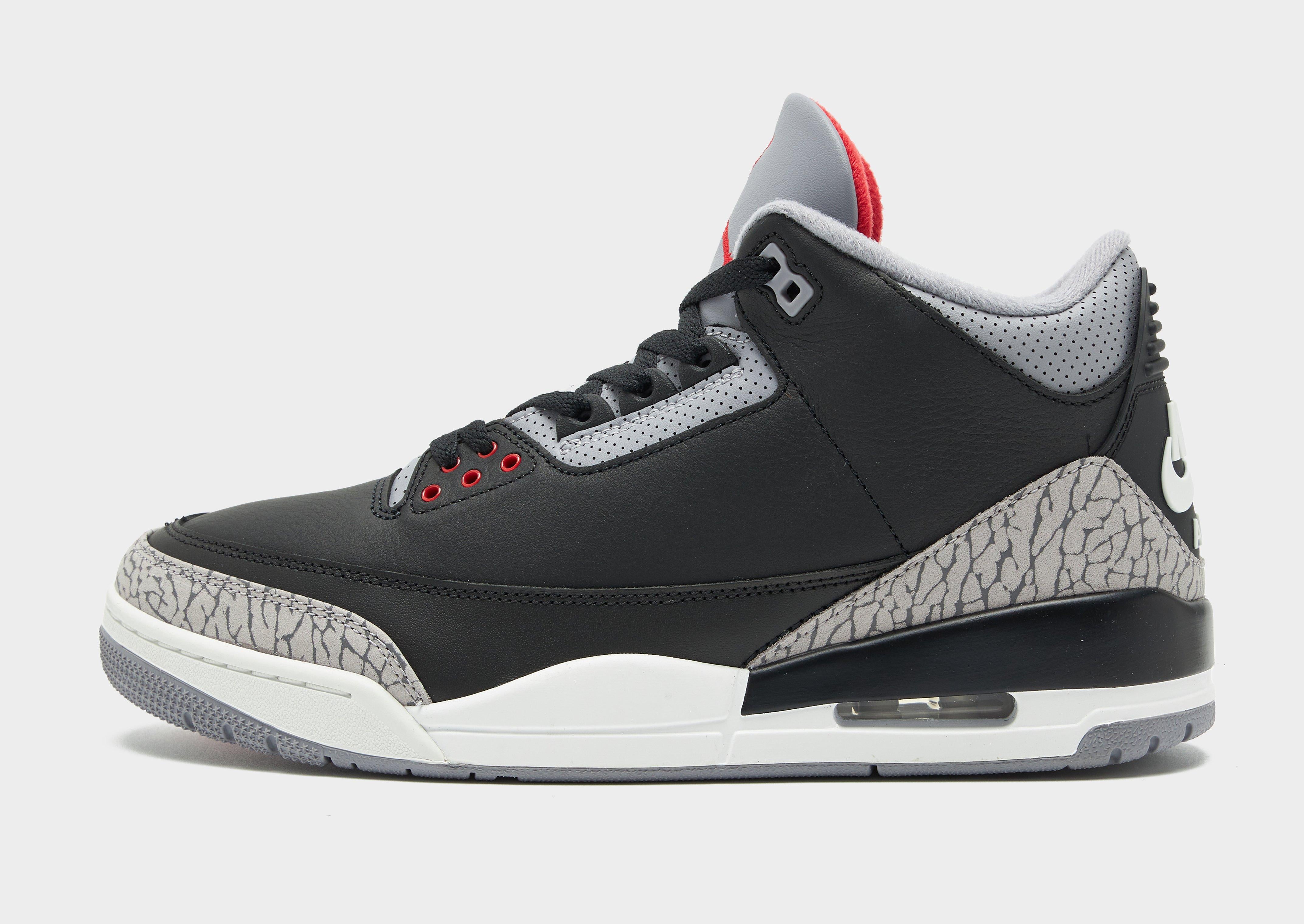 รองเท้าผู้ชาย Air 3 Retro