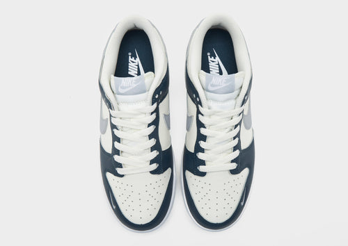 รองเท้าผู้หญิง Dunk Low