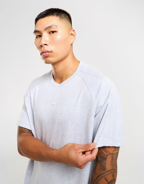 เสื้อยืดผู้ชาย Premium Essentials